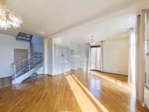 коммерческая по адресу Крещатик ул. (Kreschatic), 25