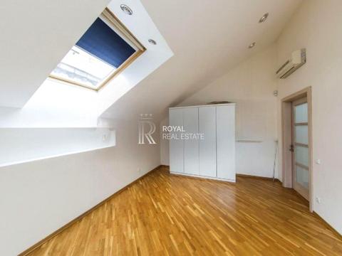 коммерческая по адресу Крещатик ул. (Kreschatic), 25