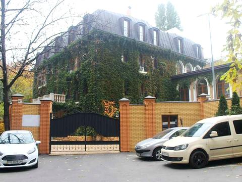 коммерческая по адресу Жилянская ул., 72 а