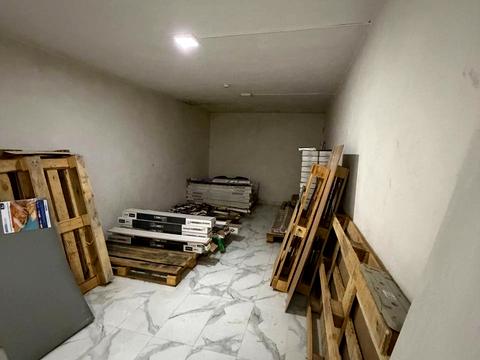 комерційна за адресою Володимира Івасюка вул., 76а