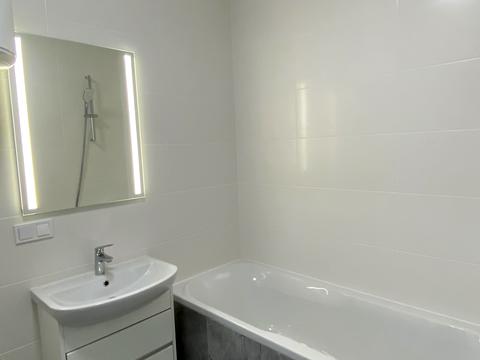 квартира по адресу Ревуцкого ул., 40-В