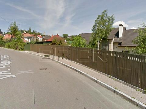 участок по адресу Редутная ул., 23