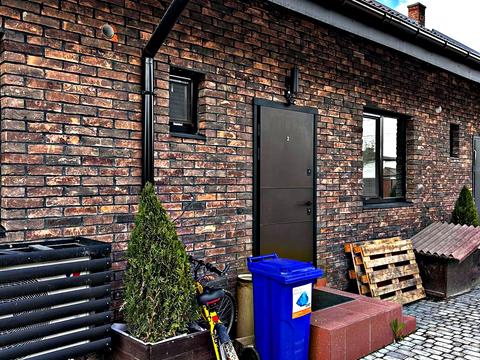 будинок за адресою Львів, Червоної Калини просп.