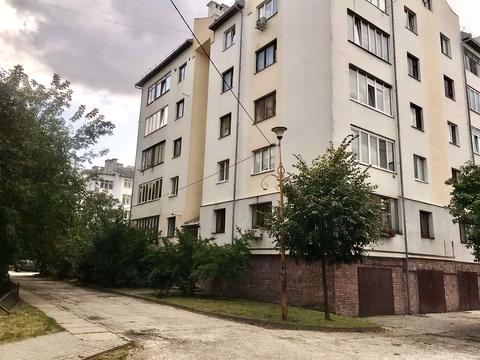 паркомісце за адресою Глібова вул., 26