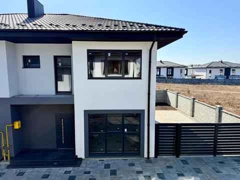 будинок за адресою Газовик