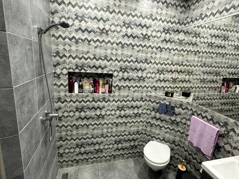 квартира по адресу Думанского ул., 27