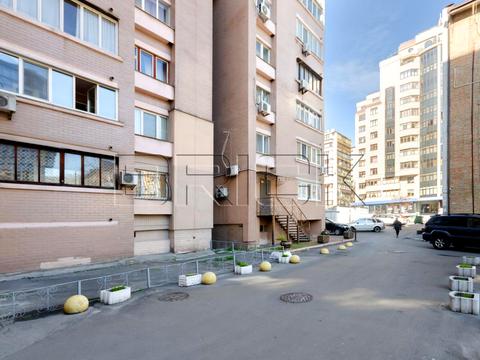 квартира за адресою Антоновича вул. (Горького), 104