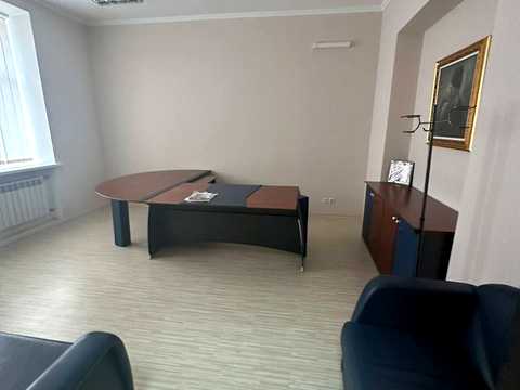 комерційна за адресою Шота Руставелі вул., 18