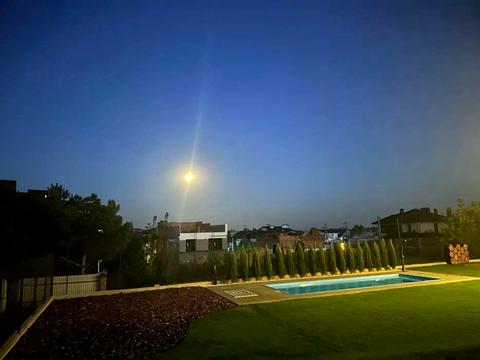 будинок за адресою с. Лісники, Захрестова вул.