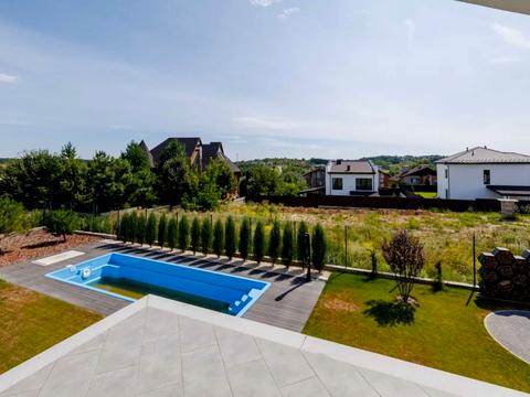 будинок за адресою с. Лісники, Захрестова вул.