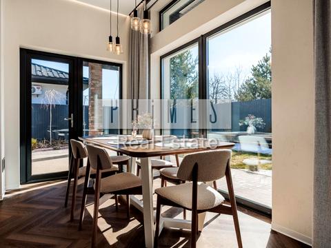 будинок за адресою Польова вул.