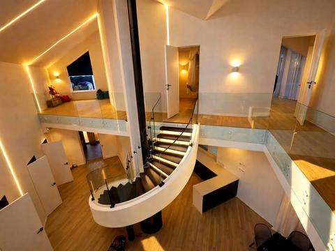 будинок за адресою с. Лісники, Захрестова вул.