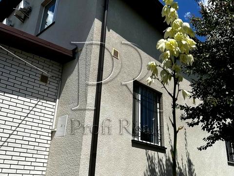 будинок за адресою 5-та Лінія вул.