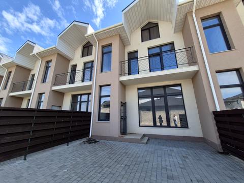 дом по адресу Центральна, 72