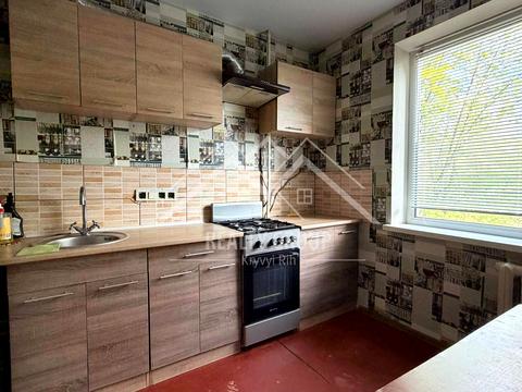 квартира за адресою Гірницький мікрорайон  (5-й мікрорайон), 18