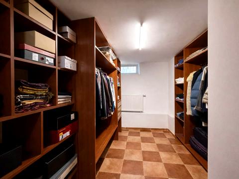 квартира за адресою Чумацька вул., 6