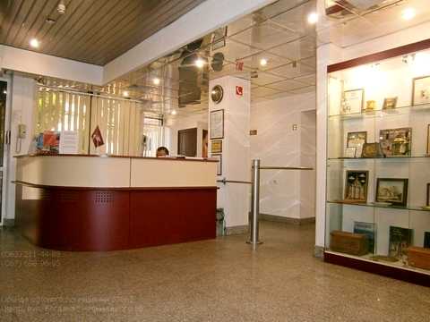 комерційна за адресою Богдана Хмельницького вул., 55