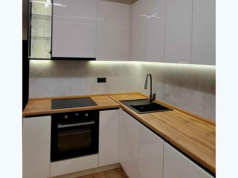 квартира за адресою Краснова вул., 9б