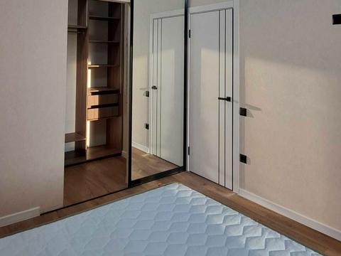 квартира за адресою Краснова вул., 9б