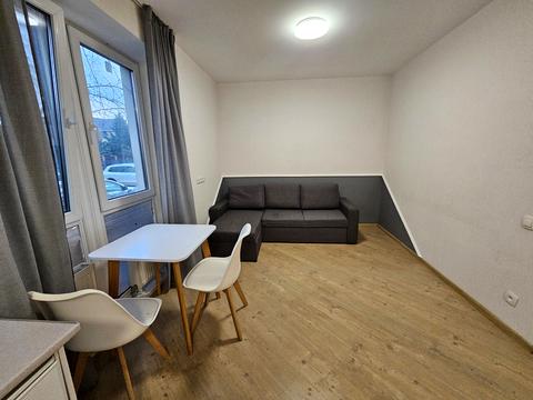 квартира по адресу Амосова ул., 63