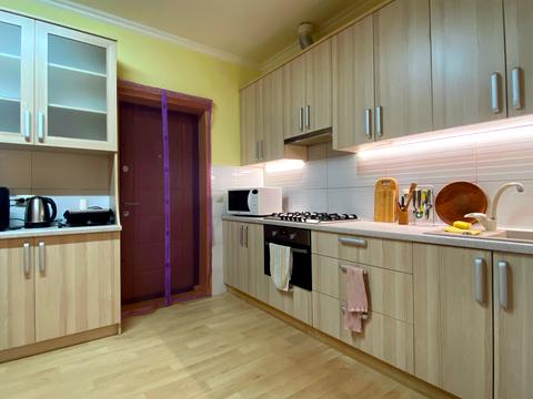 будинок за адресою Чернігів, Михайла Грушевського просп.