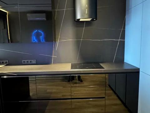 квартира за адресою Лабораторний пров., 7