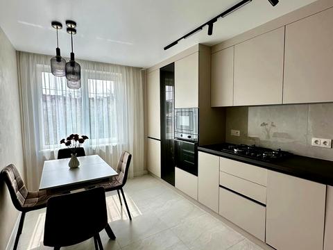 квартира за адресою Білогірська вул., (Будинок)