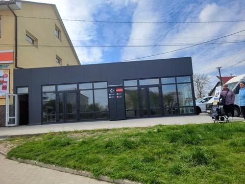 комерційна за адресою Андрея Шептицького вул., 168а