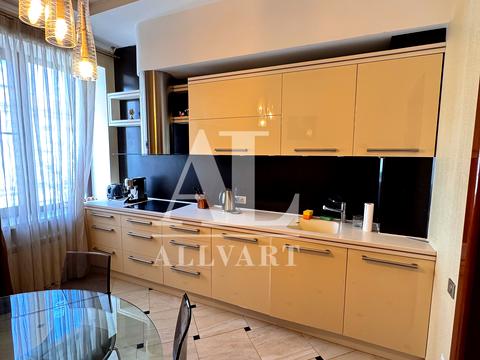 квартира за адресою Велика Васильківська вул. (Червоноармійська), 67/7