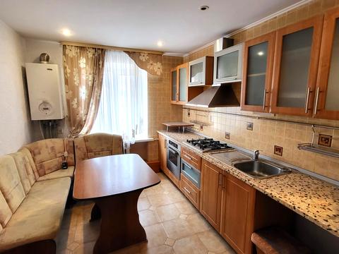 квартира за адресою Богдана Хмельницького бульв., 12б