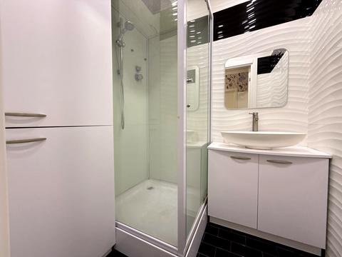 квартира за адресою Автозаводська вул., 43