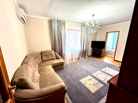 квартира по адресу Героев Крут ул. (Фурманова), 14