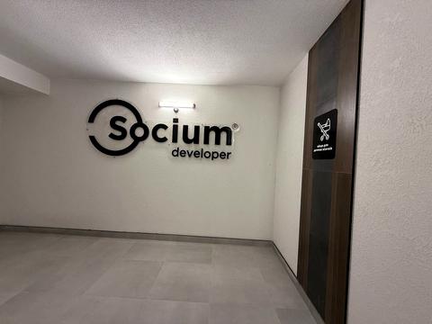 квартира за адресою Олександра Довженка вул., (Будинок 11)