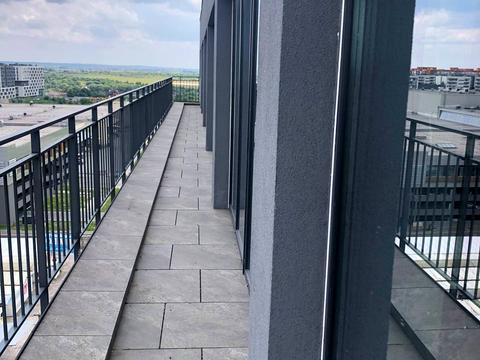 комерційна за адресою Щирецька вул., 40