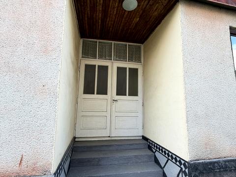 будинок за адресою Головна