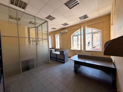 коммерческая по адресу Почайнинская ул., 25/49