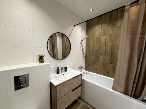 квартира за адресою Олександра Олеся вул., 17