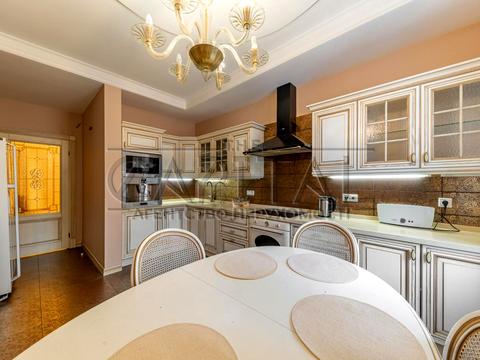 квартира по адресу Щекавицкая ул., 30/39