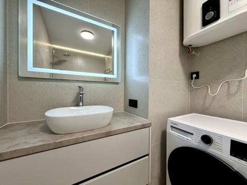 квартира за адресою Хіміків вул., 28 к16-18