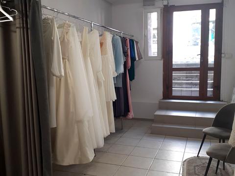 комерційна за адресою Івана Франка вул., 52