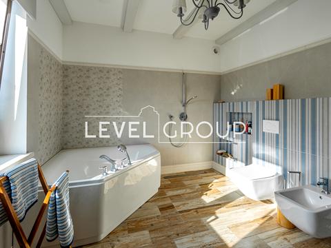 будинок за адресою Осинки вул.