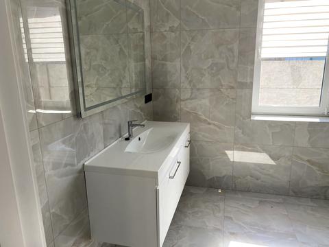 будинок за адресою Київська