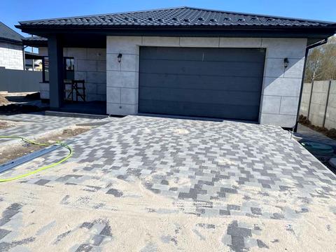 будинок за адресою Київська