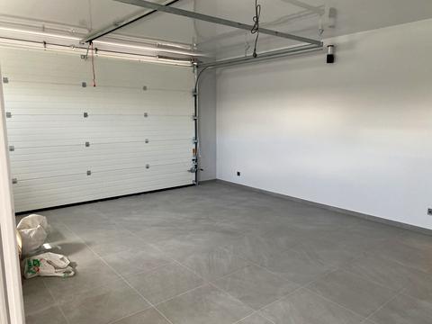 будинок за адресою Київська