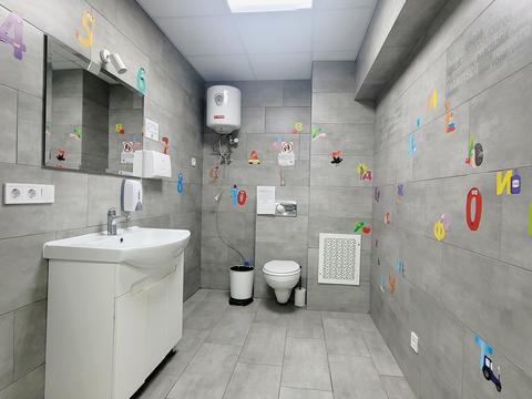 комерційна за адресою с. Софіївська Борщагівка, Щаслива вул., 44