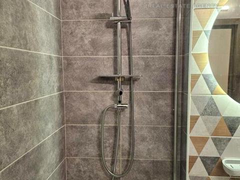 квартира по адресу Олеся Бердника ул., 1-В