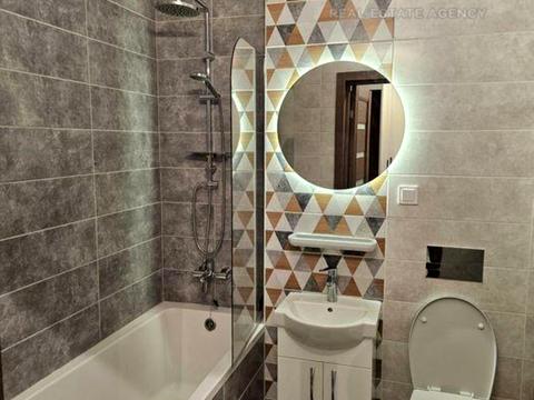 квартира по адресу Олеся Бердника ул., 1-В