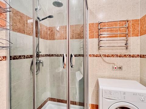 квартира по адресу Вишнева ул., 1