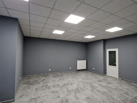 комерційна за адресою Залізнична вул., 7