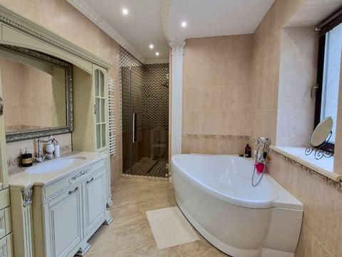 будинок за адресою Лісова, 10